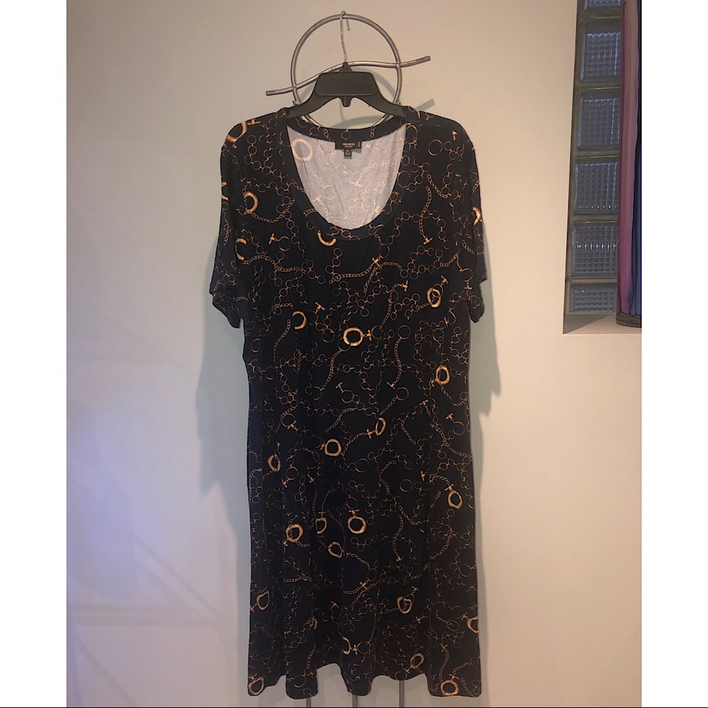 Premise 2X Navy/ Gold Chain Print Dress